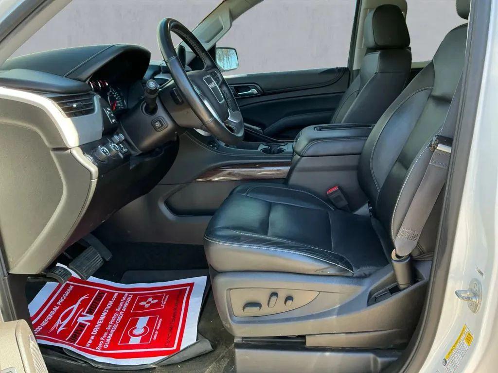 used 2017 GMC Yukon car, priced at $25,984