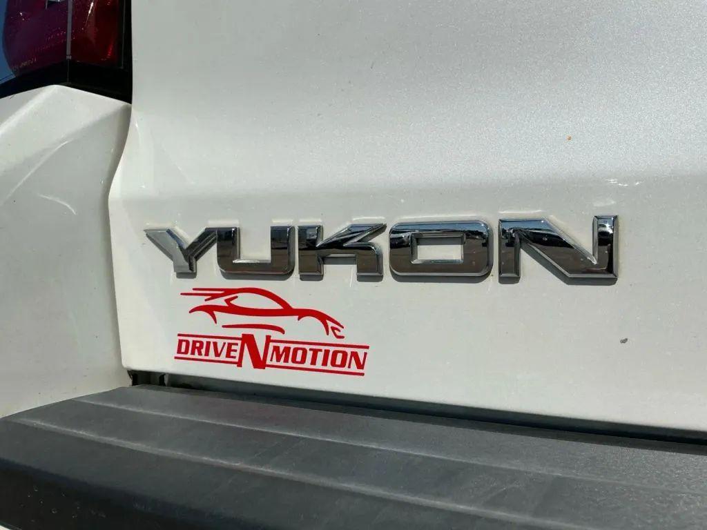used 2017 GMC Yukon car, priced at $25,984