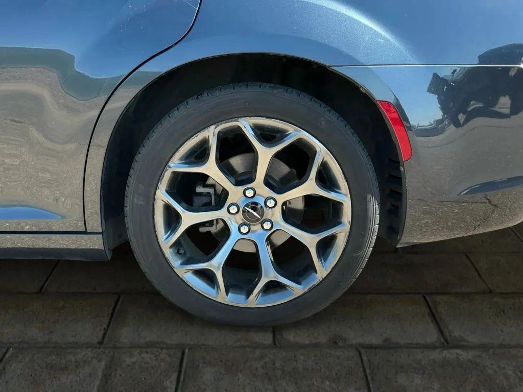 used 2018 Chrysler 300 car, priced at $18,984