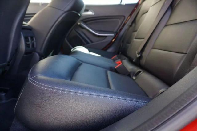 used 2020 Mercedes-Benz GLA 250 car, priced at $14,971