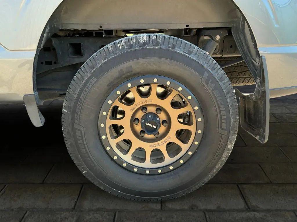 used 2021 Ford F-150 car, priced at $29,984