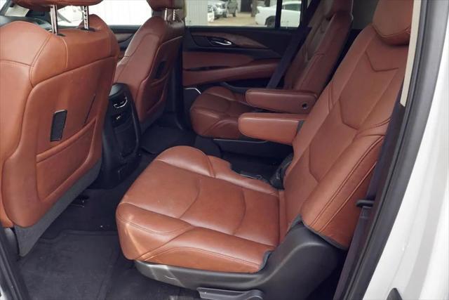 used 2016 Cadillac Escalade ESV car, priced at $25,984