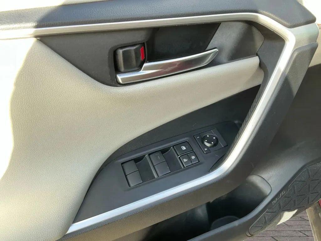 used 2019 Toyota RAV4 car, priced at $24,484