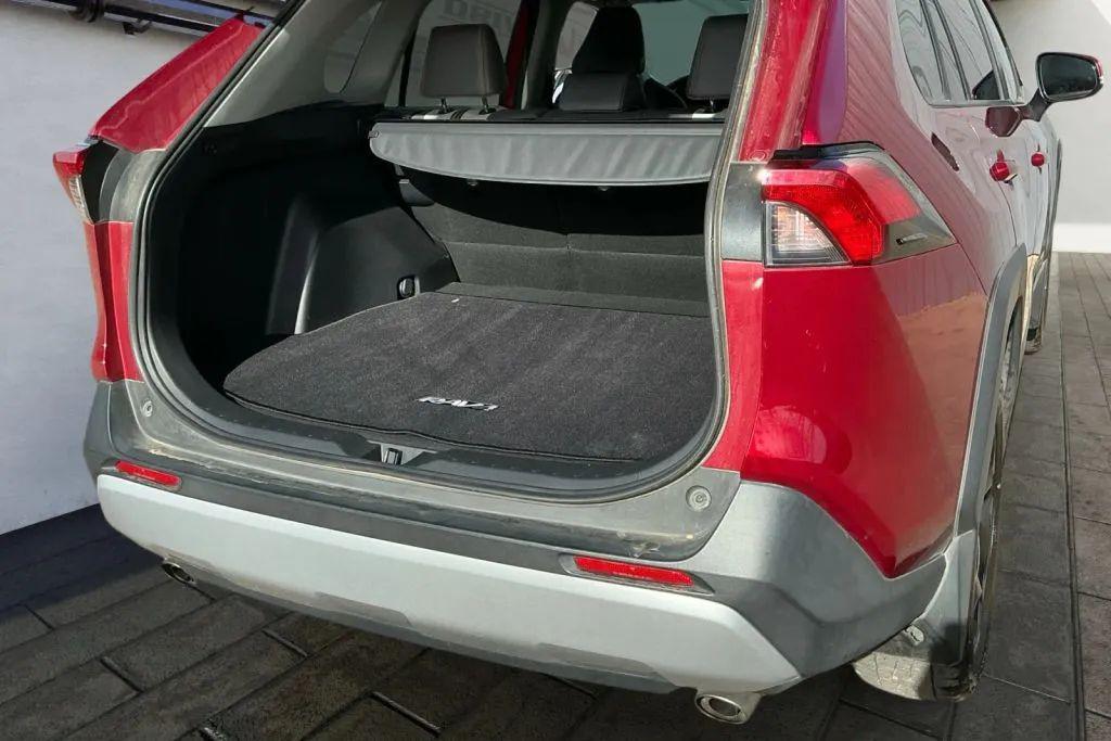 used 2019 Toyota RAV4 car, priced at $24,484