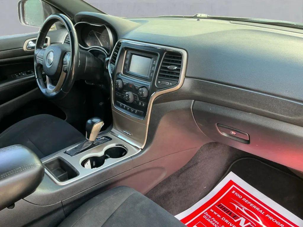 used 2017 Jeep Grand Cherokee car, priced at $11,984