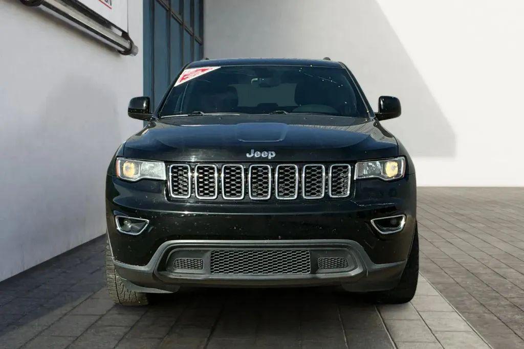 used 2017 Jeep Grand Cherokee car, priced at $11,984