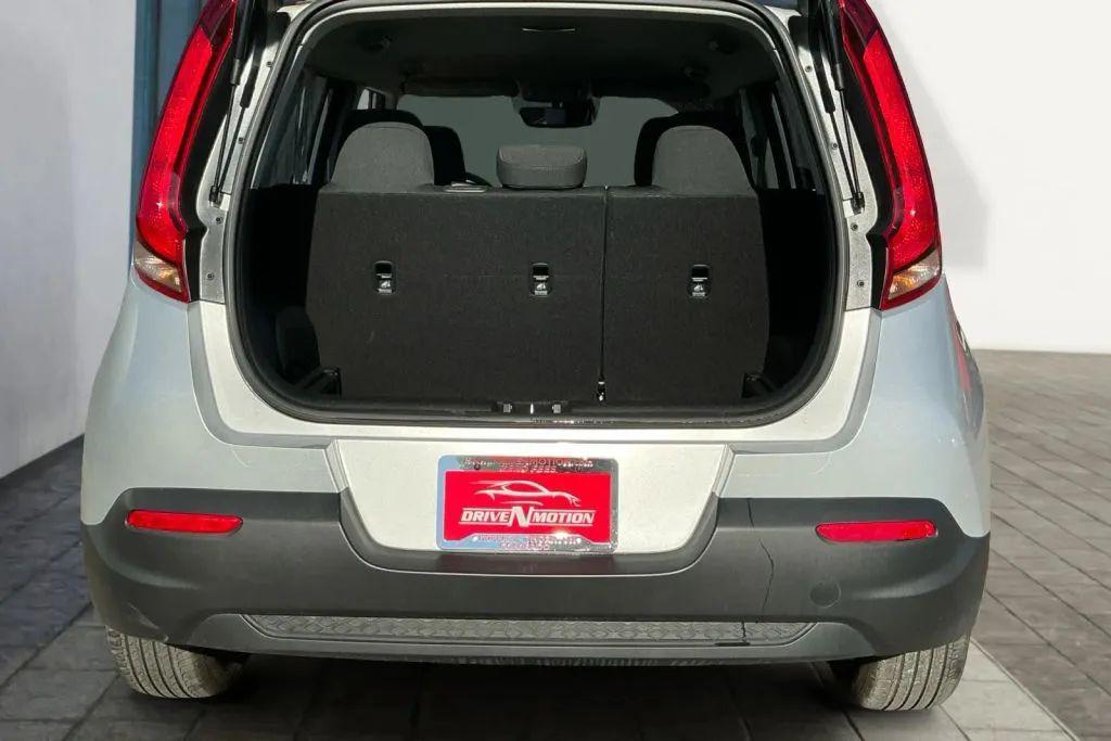 used 2021 Kia Soul car, priced at $18,984