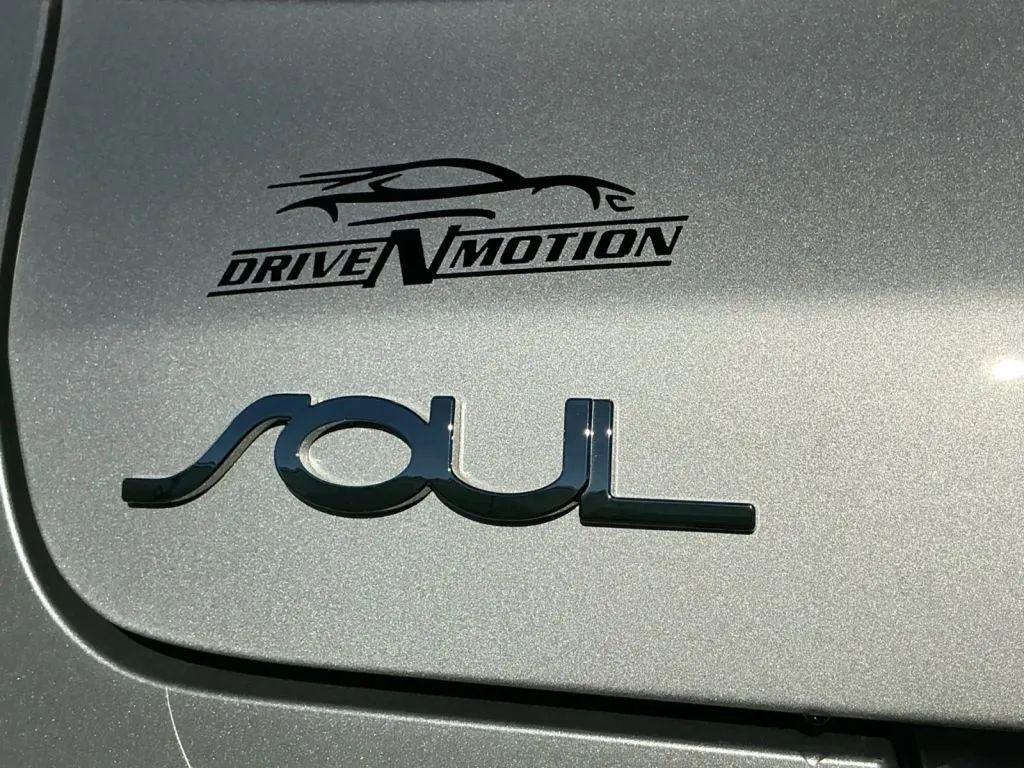 used 2021 Kia Soul car, priced at $18,984