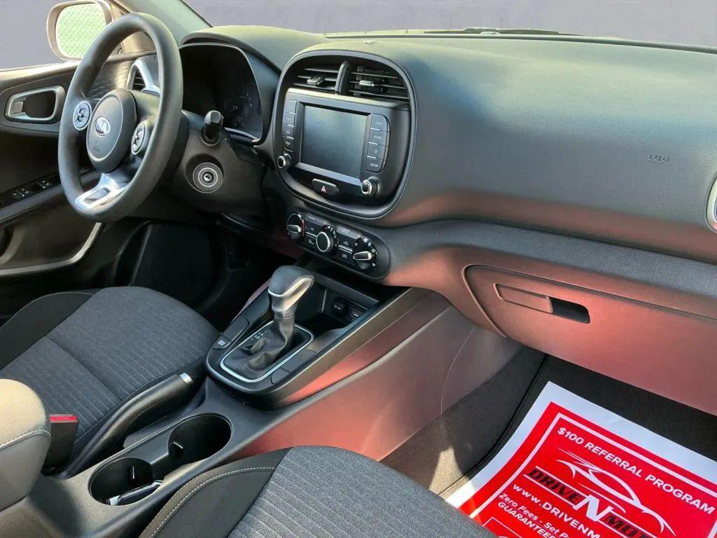 used 2021 Kia Soul car, priced at $18,984