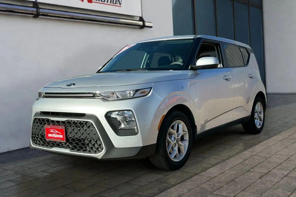 used 2021 Kia Soul car, priced at $18,984