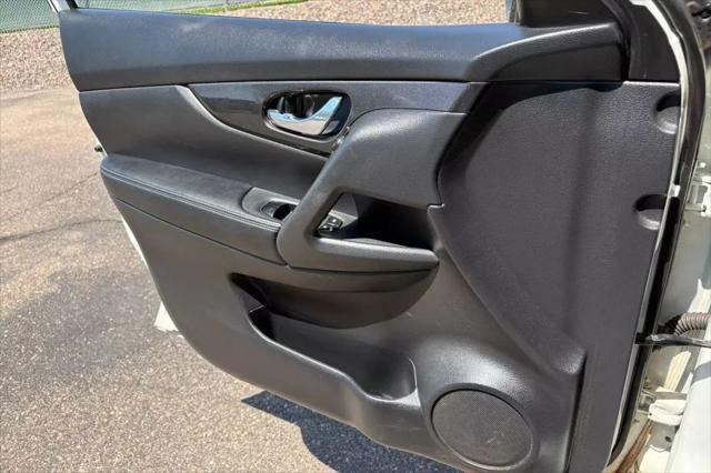 used 2017 Nissan Rogue car, priced at $12,484