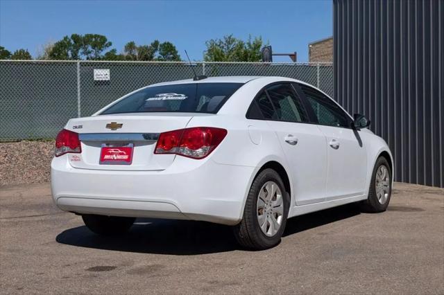 used 2016 Chevrolet Cruze Limited car, priced at $8,984