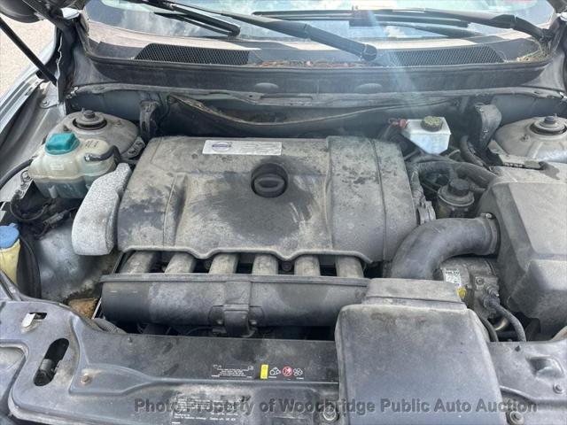 used 2014 Volvo XC90 car, priced at $3,950