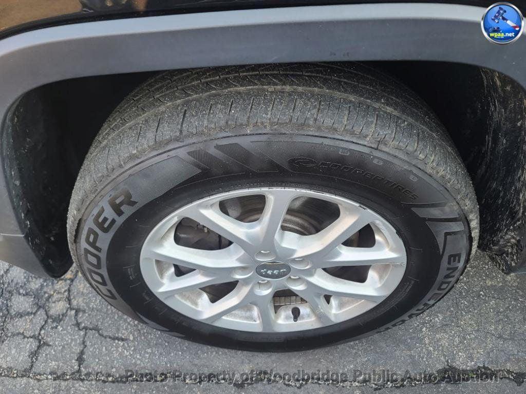 used 2015 Jeep Cherokee car, priced at $9,950