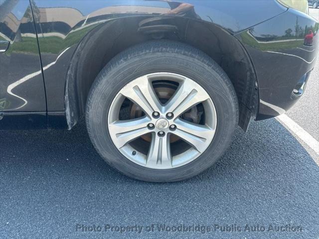 used 2008 Toyota Highlander car, priced at $5,450