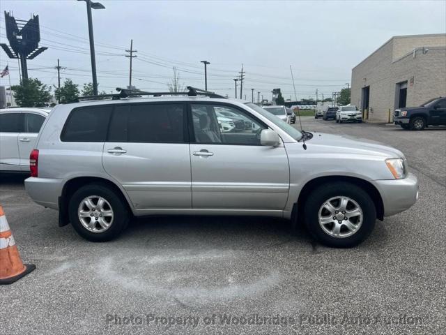 used 2002 Toyota Highlander car, priced at $3,950
