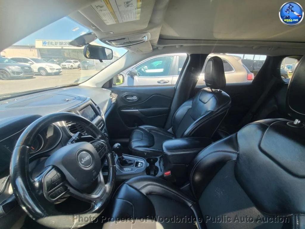 used 2019 Jeep Cherokee car, priced at $8,450