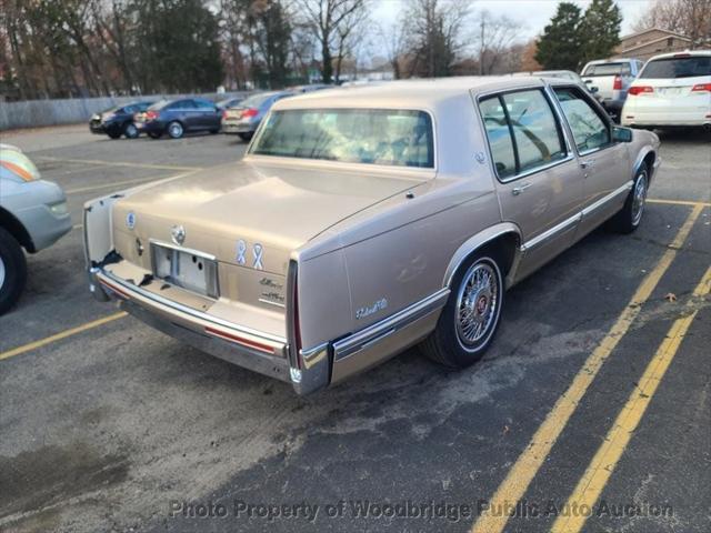 used 1993 Cadillac DeVille car, priced at $2,250