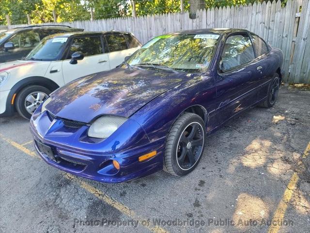 used 2000 Pontiac Sunfire car, priced at $2,850