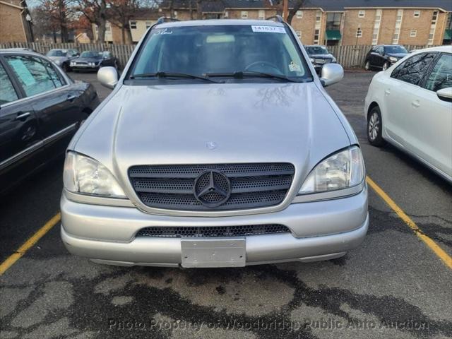 used 2000 Mercedes-Benz M-Class car, priced at $1,950