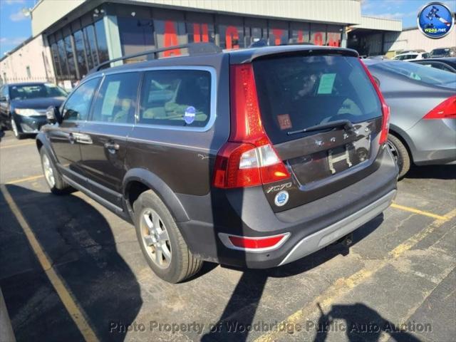 used 2013 Volvo XC70 car, priced at $8,550