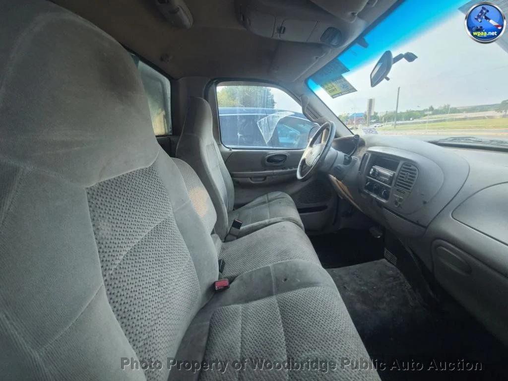 used 2002 Ford F-150 car, priced at $2,250