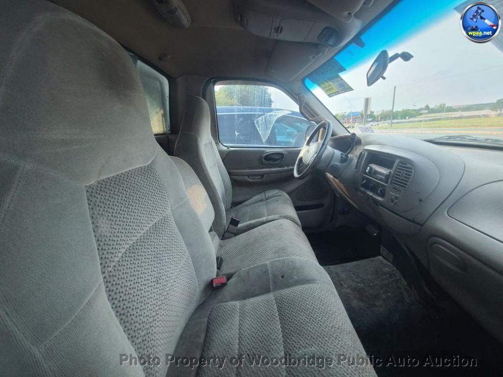 used 2002 Ford F-150 car, priced at $2,250