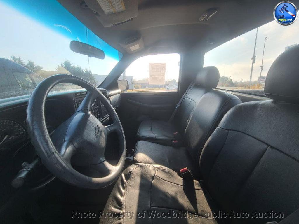 used 2002 Chevrolet Silverado 1500 car, priced at $3,950