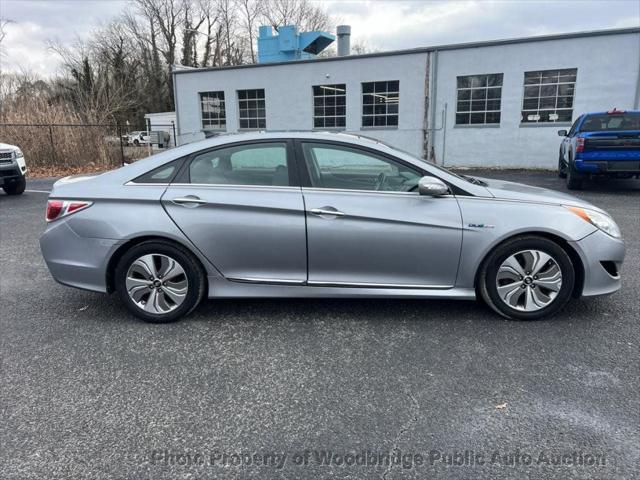 used 2015 Hyundai Sonata Hybrid car, priced at $6,550