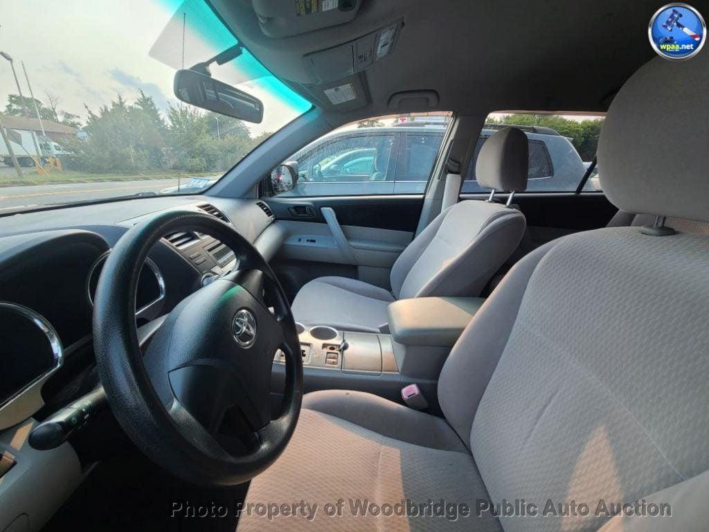 used 2008 Toyota Highlander car, priced at $5,950