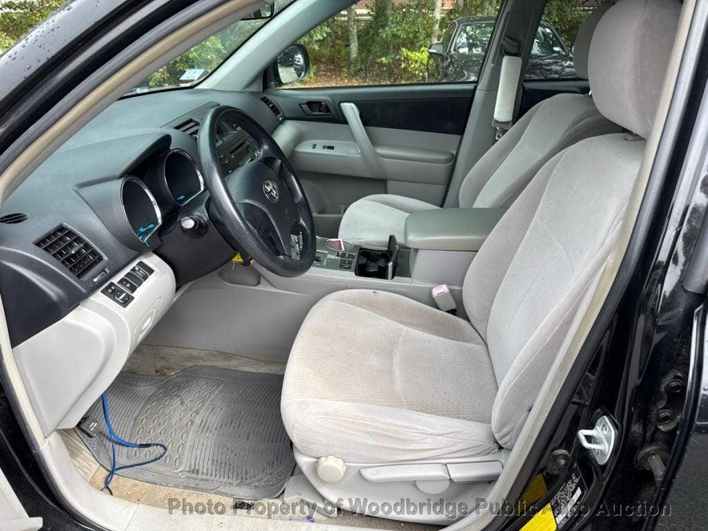 used 2008 Toyota Highlander car, priced at $6,450