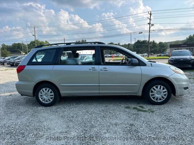 used 2006 Toyota Sienna car, priced at $3,950