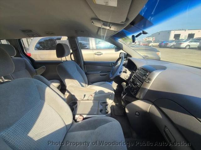 used 2006 Toyota Sienna car, priced at $3,950