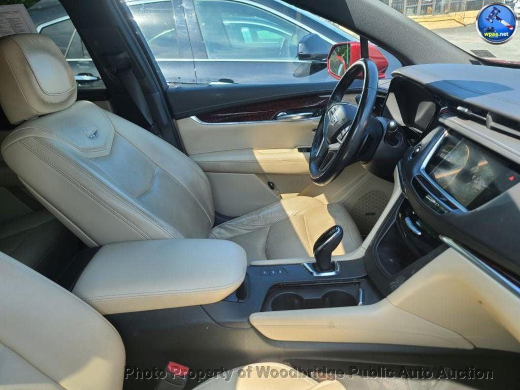 used 2017 Cadillac XT5 car, priced at $10,950