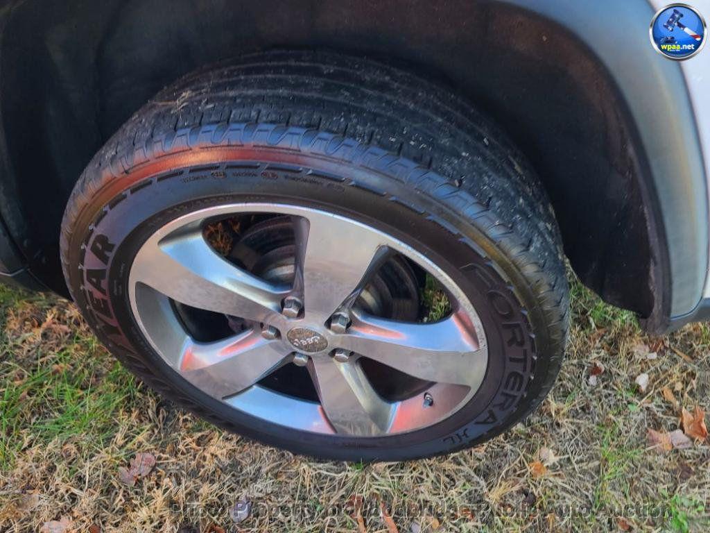 used 2014 Jeep Grand Cherokee car, priced at $6,950