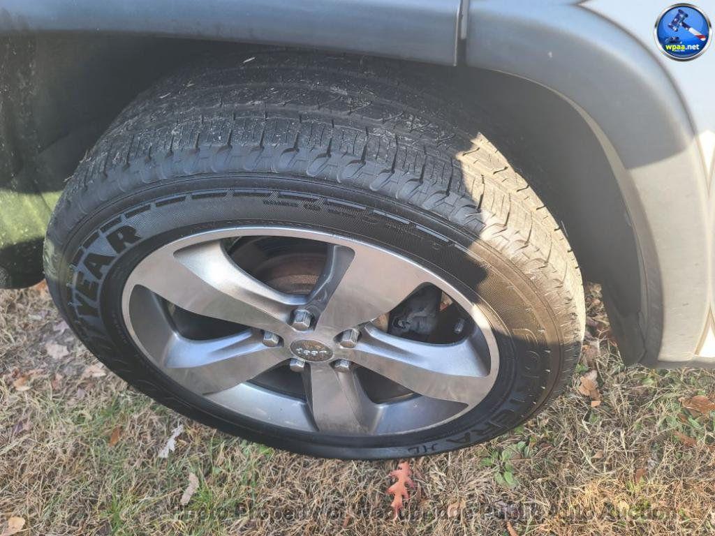 used 2014 Jeep Grand Cherokee car, priced at $6,950