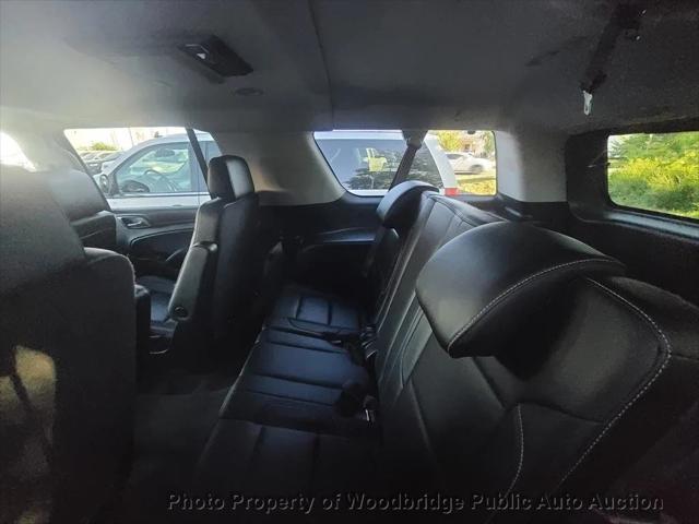 used 2015 Chevrolet Suburban car, priced at $11,950