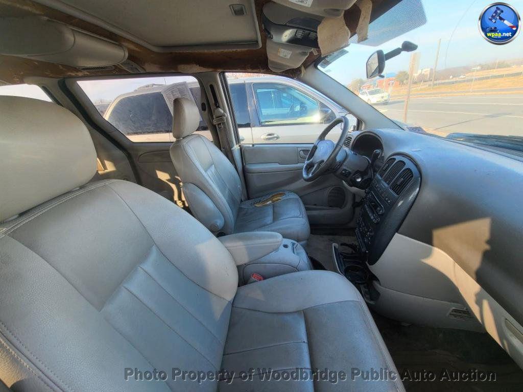 used 2005 Dodge Grand Caravan car, priced at $1,650