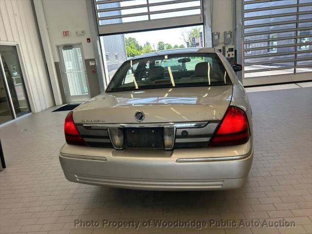 used 2010 Mercury Grand Marquis car, priced at $2,950