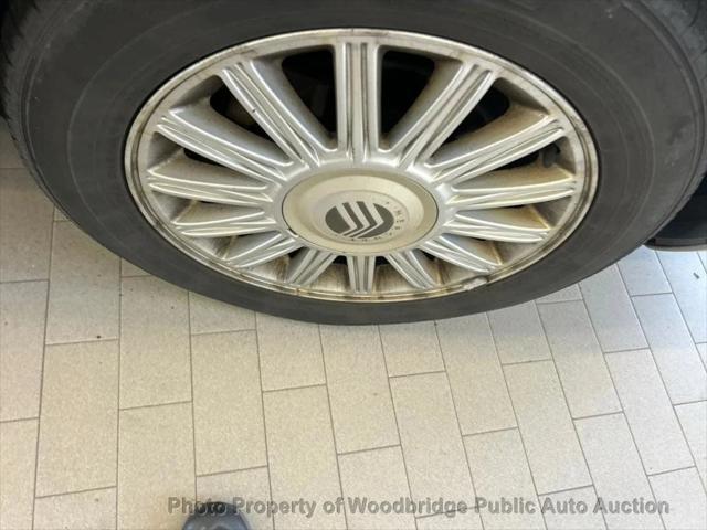used 2010 Mercury Grand Marquis car, priced at $2,950