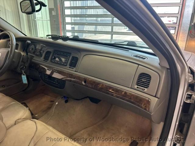 used 2010 Mercury Grand Marquis car, priced at $2,950