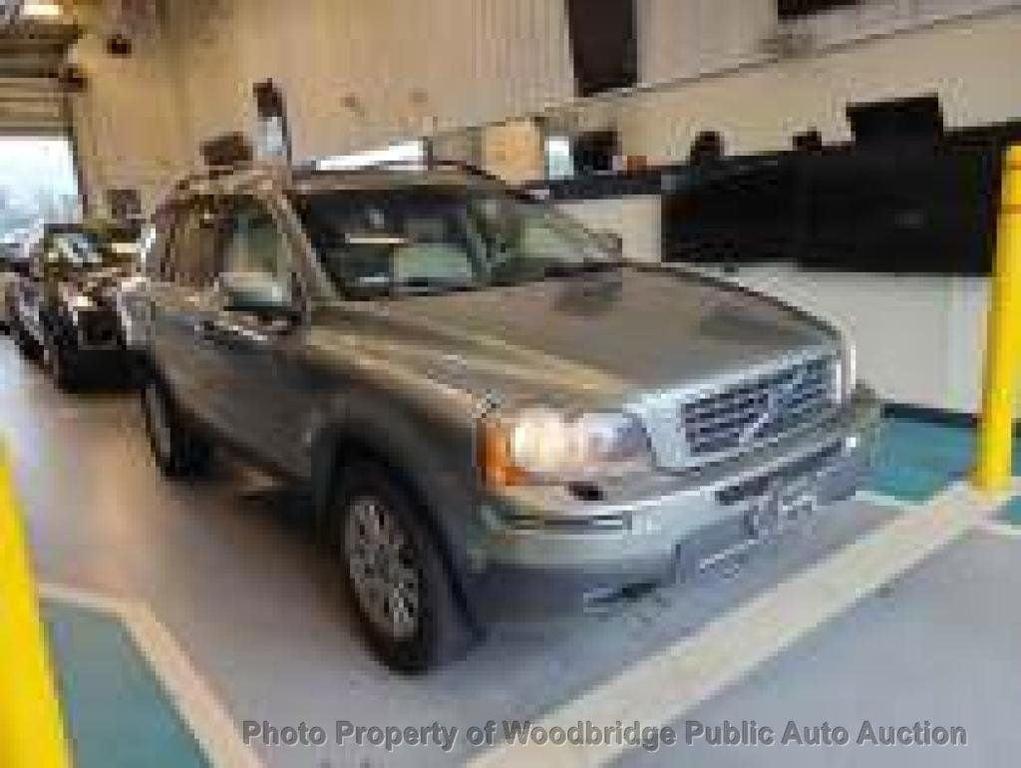 used 2008 Volvo XC90 car, priced at $3,250