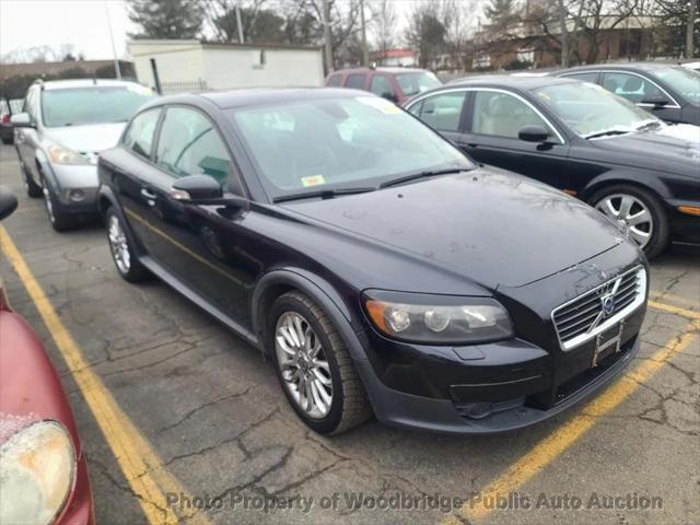 used 2009 Volvo C30 car, priced at $2,450