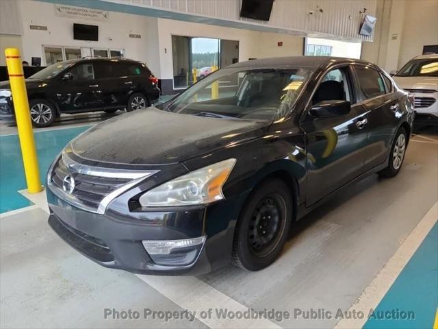 used 2014 Nissan Altima car, priced at $2,950