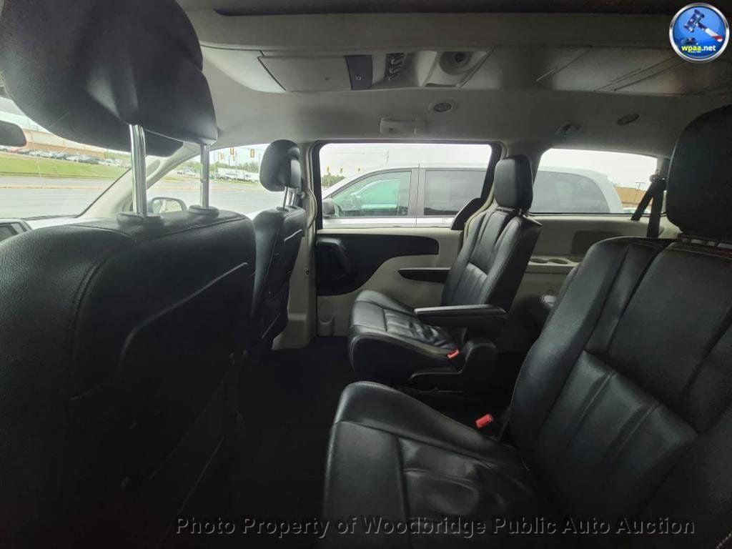 used 2014 Chrysler Town & Country car, priced at $3,450