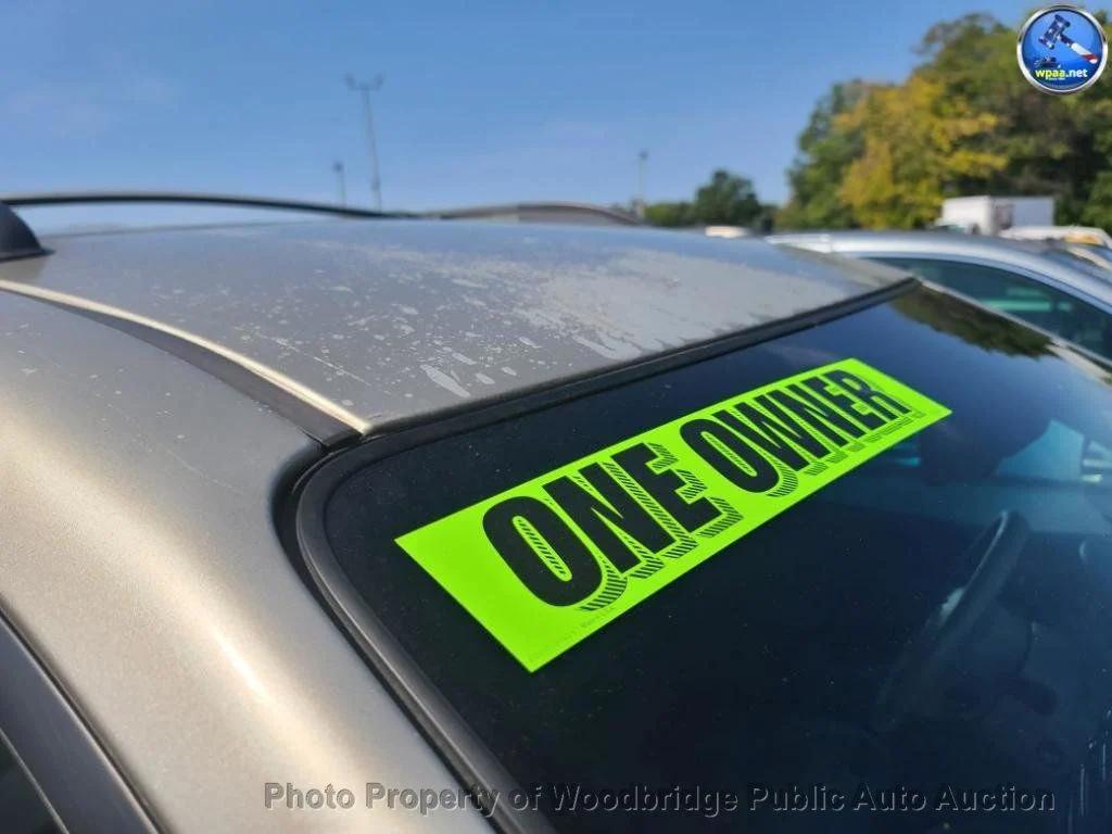 used 2004 Toyota Sienna car, priced at $1,450