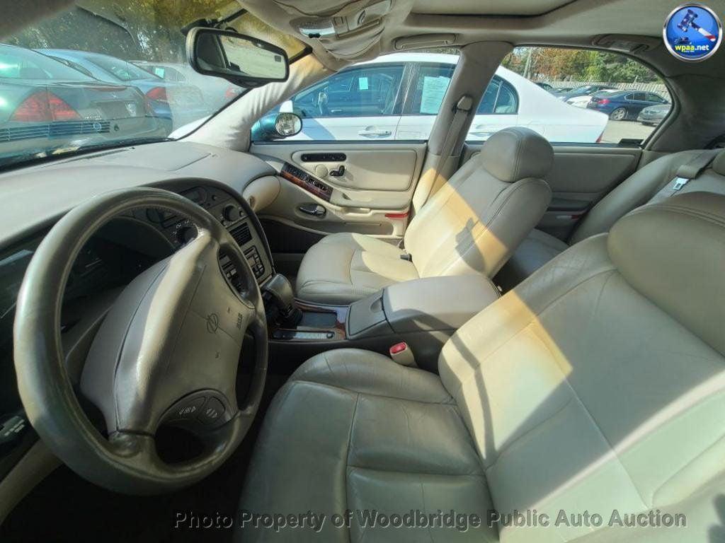 used 1998 Oldsmobile Aurora car, priced at $1,950
