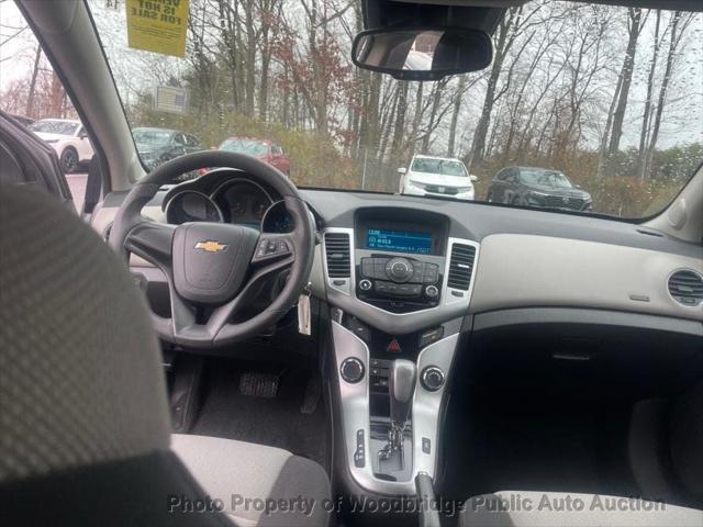 used 2016 Chevrolet Cruze Limited car, priced at $5,900