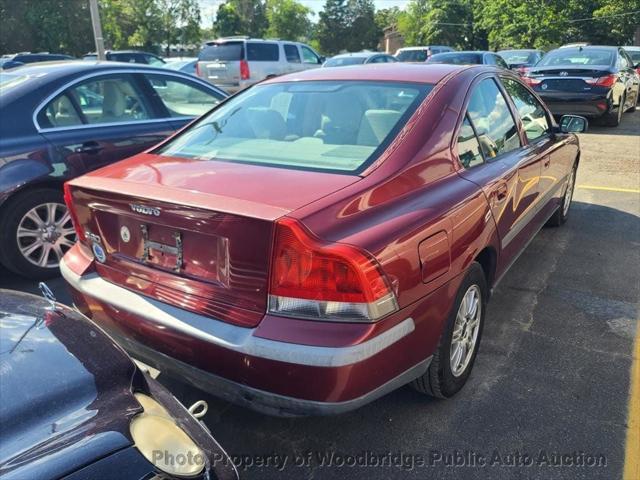 used 2004 Volvo S60 car, priced at $1,950