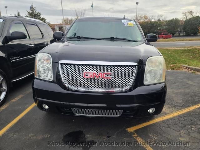 used 2013 GMC Yukon car, priced at $12,950